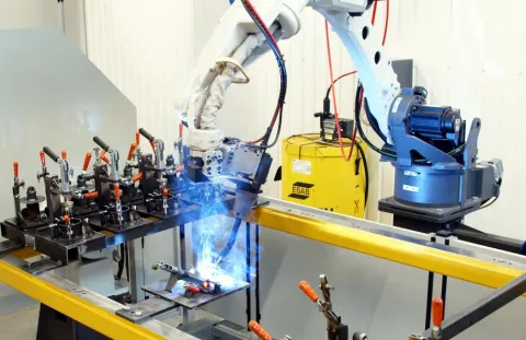 Technologie ohne Fehler - Panasonic-Roboter in der industriellen Schweißtechnik